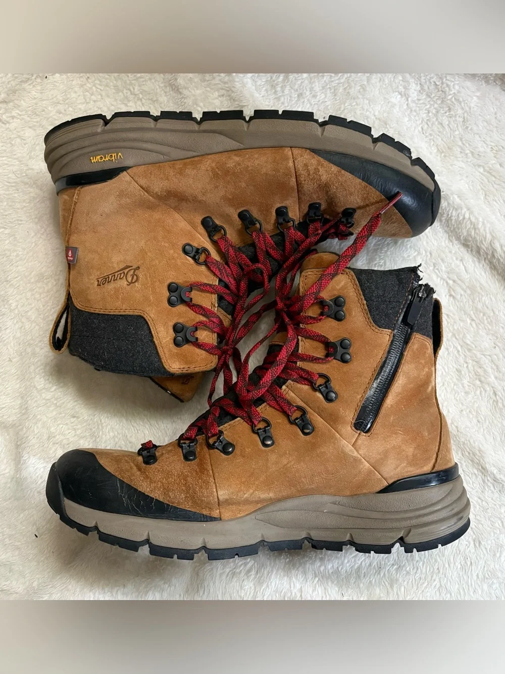 Men’s Danner Artic 600 Side Zip Hiking Boots 200 G 9.5 EE Brown Red